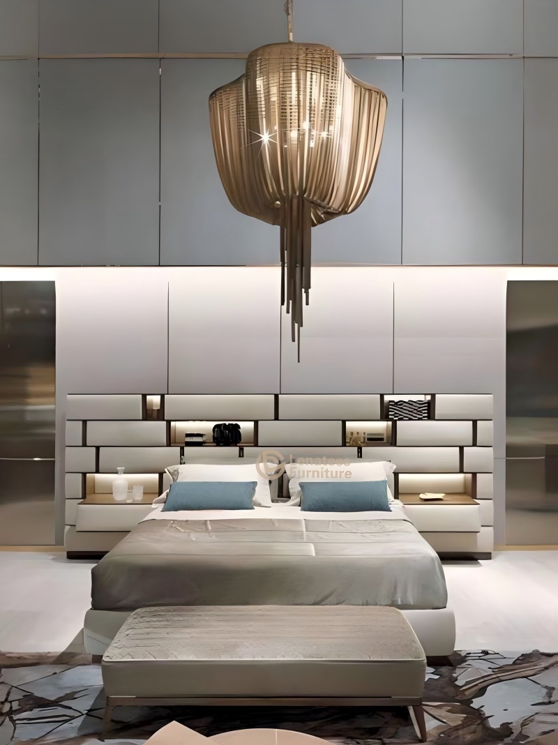 Geometrisches Metallfinish, ein High-End-Ausdruck eines minimalistischen Bettes